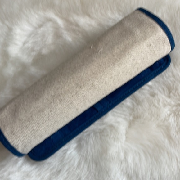 Chloe + Isabel Jewelry Organizer Velvet Roll Up Boho Gift Chic Holiday - Picture 7 of 8